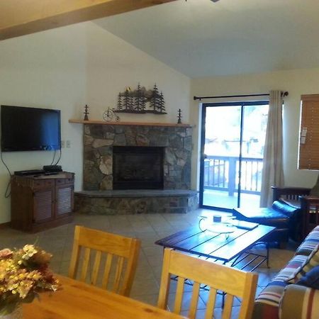 Cozy Flagstaff Home In Cool Pines - Country Club Bagian luar foto
